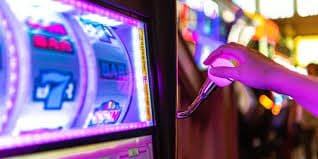 Platform sportsbook dan slot online asian4d tampilan mobile Indonesia